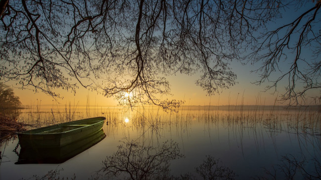 Обои картинки фото корабли, лодки,  шлюпки, озеро, лодка, закат