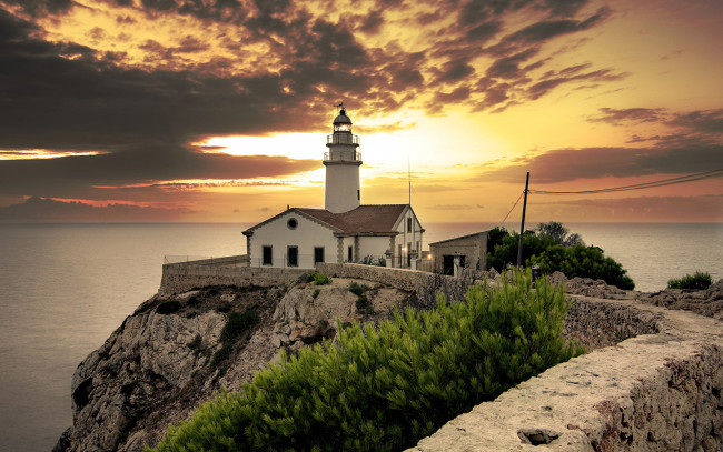 Обои картинки фото faro de capdepera, spain, природа, маяки, faro, de, capdepera
