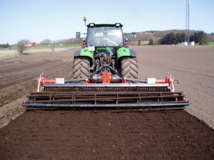 Картинка traktor техника