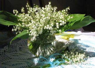 Картинка цветы ландыши лента букет