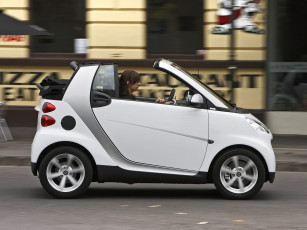 обоя автомобили, smart, a451, au-spec, cabrio, pulse, fortwo, светлый