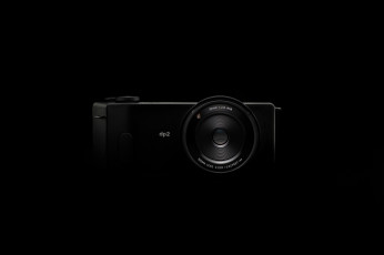 Картинка бренды -+другое quattro sigma dp2 чёрный фон