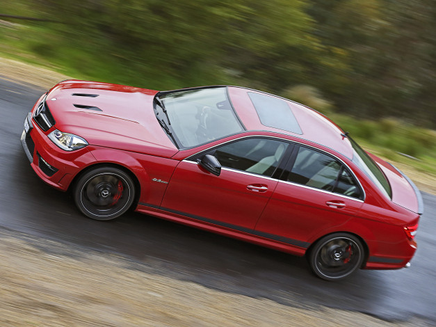 Обои картинки фото автомобили, mercedes-benz, edition, 507, красный, au-spec, w204, 2013г, amg, c, 63