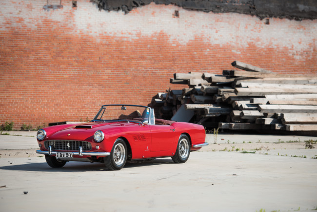 Обои картинки фото автомобили, ferrari