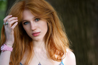 Картинка девушки -unsort+ рыжеволосые+и+другие взгляд лицо