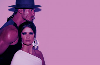 Картинка разное мужчина+женщина шляпа модель isabeli fontana серьги мужчина