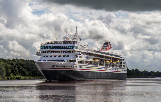 Обои картинки фото корабли, лайнеры, лайнер, круиз