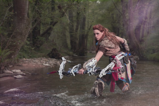 Обои картинки фото разное, cosplay , косплей, униформа, лук, фон, девушка