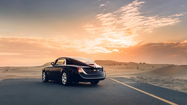 Обои картинки фото 2017 rolls royce sweptail, автомобили, rolls-royce, вид, сзади, 2017, rolls, royce, sweptail, роллс, ройс, премиум, класс