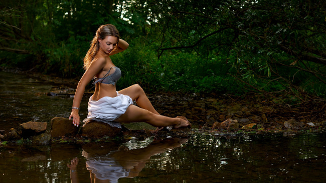 Обои картинки фото девушки, - брюнетки,  шатенки, девушка, красивая, супер, секси, няша, нежная, классная, модница, лапочка, мадам