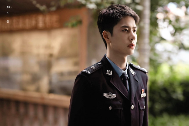 Обои картинки фото кино фильмы, being a hero, чэнь, юй, форма, полицейский