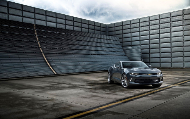 Обои картинки фото chevrolet camaro, автомобили, camaro, черный, стены