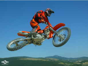 Картинка спорт мотокросс