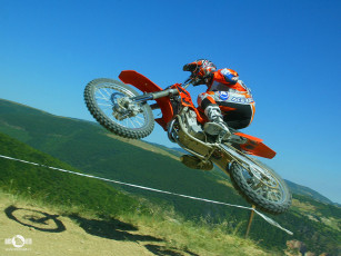 Картинка спорт мотокросс