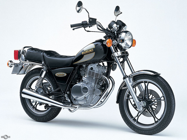 Обои картинки фото мотоциклы, suzuki