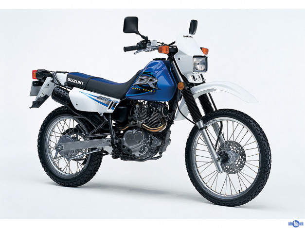 Обои картинки фото мотоциклы, suzuki