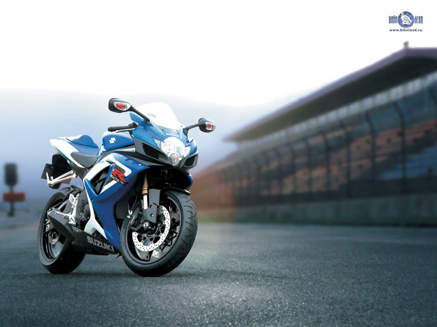 Обои картинки фото мотоциклы, suzuki