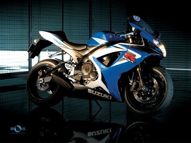 Обои картинки фото мотоциклы, suzuki