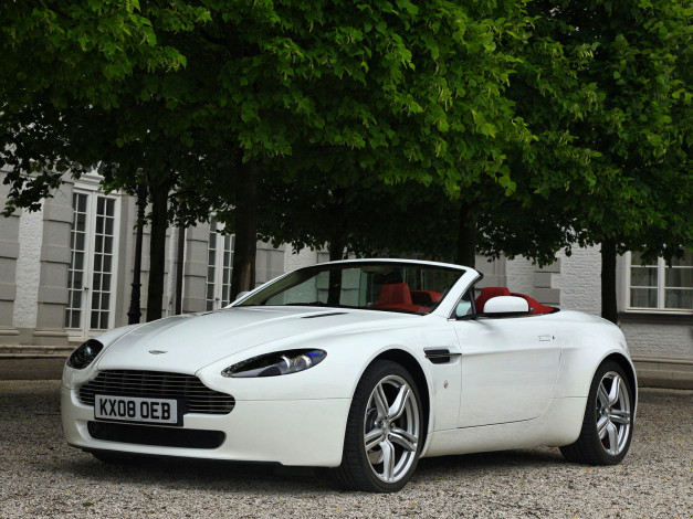 Обои картинки фото автомобили, aston, martin