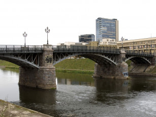 Картинка города мосты