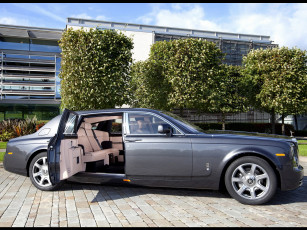 Картинка автомобили rolls royce