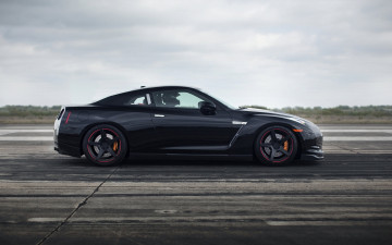 Картинка автомобили nissan datsun