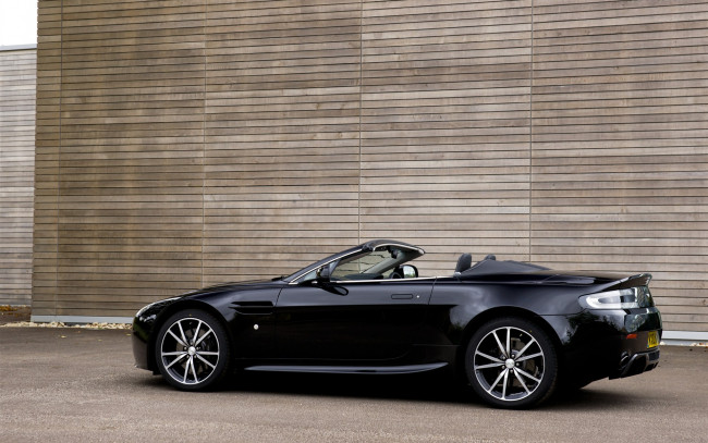 Обои картинки фото автомобили, aston, martin