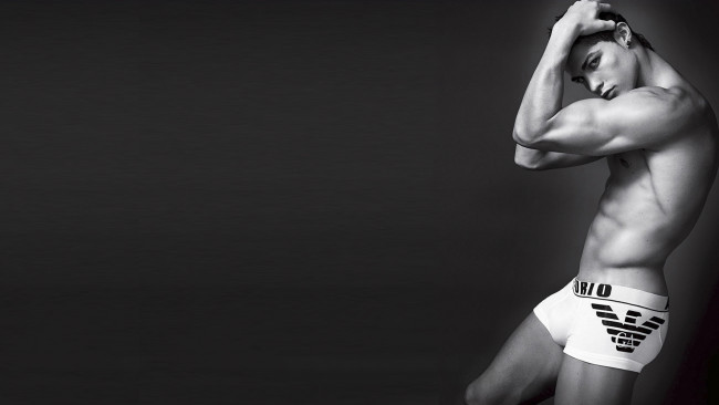 Обои картинки фото cristiano, ronaldo, мужчины, футболист, спортсмен