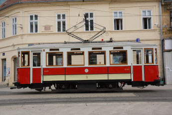 Картинка техника трамваи трамвай улица рельсы город