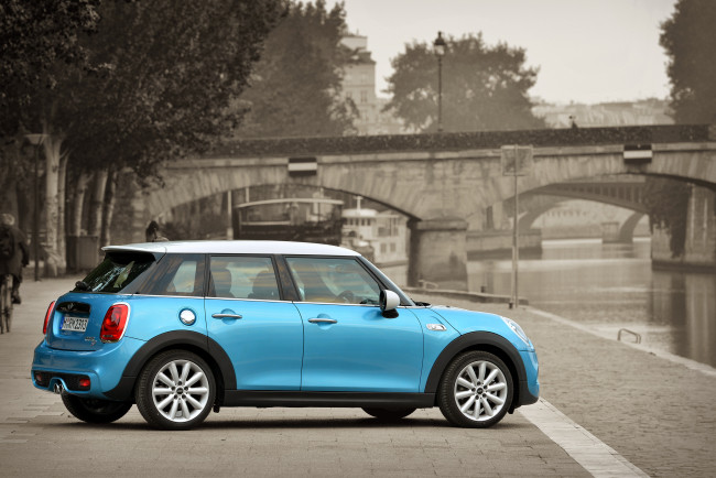 Обои картинки фото автомобили, mini, cooper, sd, 5-door, синий, 2014г, f56