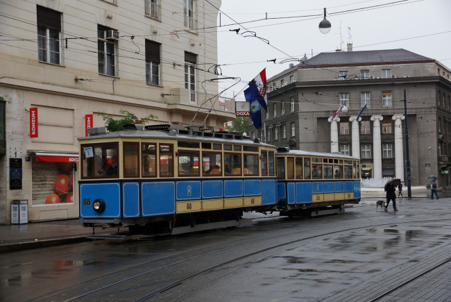 Обои картинки фото техника, трамваи, рельсы, улица, трамвай, город