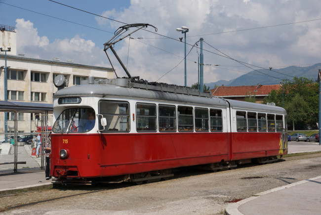 Обои картинки фото техника, трамваи, трамвай, рельсы, улица, город