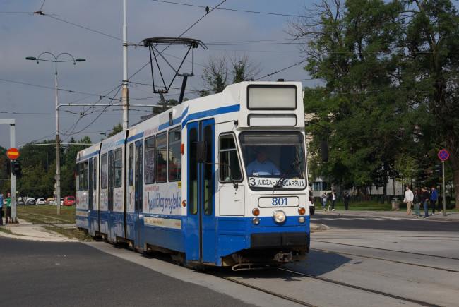 Обои картинки фото техника, трамваи, трамвай, рельсы, улица, город