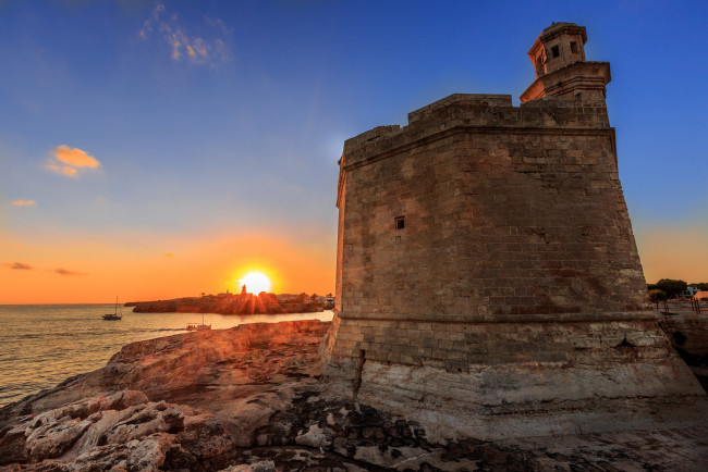 Обои картинки фото fortress saint nicholas, города, - дворцы,  замки,  крепости, крепость, рассвет