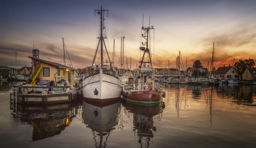 Картинка корабли порты+ +причалы рассвет