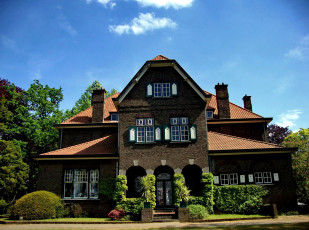 Картинка города -+здания +дома дом жилой