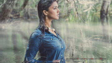 Картинка календари девушки профиль вода