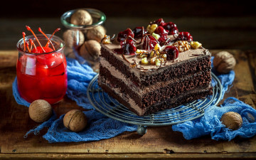 Картинка еда торты торт вишни орехи