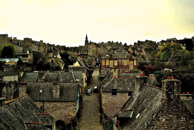 Обои картинки фото города, крепость мон-сен-мишель , франция, дома, улица