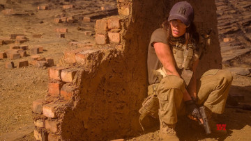 обоя кино фильмы, rogue, великобритания, юар, боевик, меган, фокс