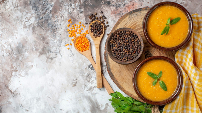 Обои картинки фото еда, первые блюда, гороховый, суп, перец