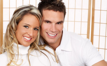 Картинка разное мужчина+женщина блондинка брюнет улыбки