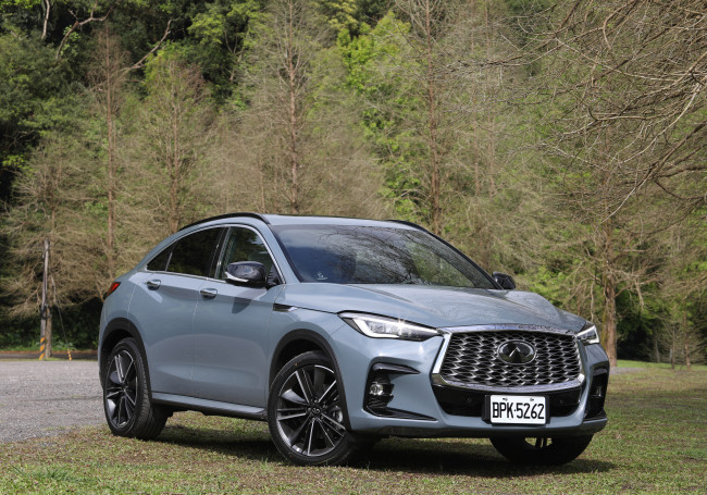 Обои картинки фото автомобили, infiniti