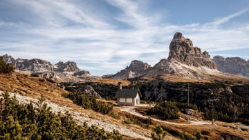 обоя города, - здания,  дома, горы, жилой, дом, дорога