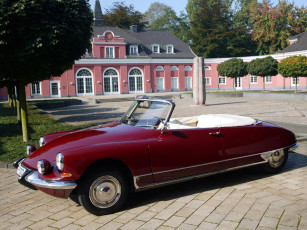 Картинка автомобили citroen