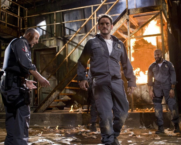 Обои картинки фото armored, кино, фильмы