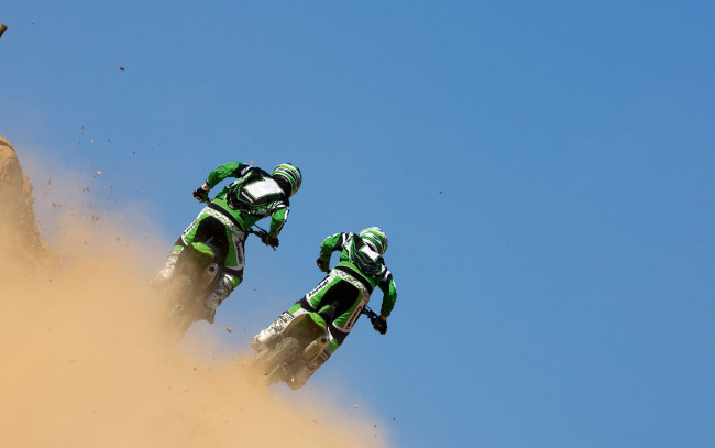Обои картинки фото спорт, мотокросс, трасса, гонка