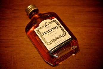 Картинка бренды hennesy коньяк