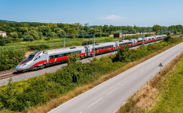 Картинка техника поезда локомотив состав рельсы дорога железная