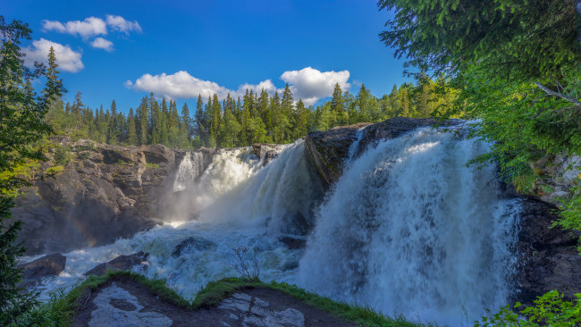 Обои картинки фото природа, водопады, водопад, река, лес